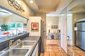 Apartment (2 Bedrooms) | Interior - Kerrville Retreat on 18th Hole of Riverhill! (Kerrville)