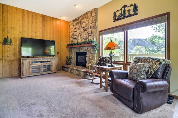 Apartment (3 Bedrooms) | Interior - Estes Condo: 3 Mi to Rocky Mountain National Park (Estes Park)