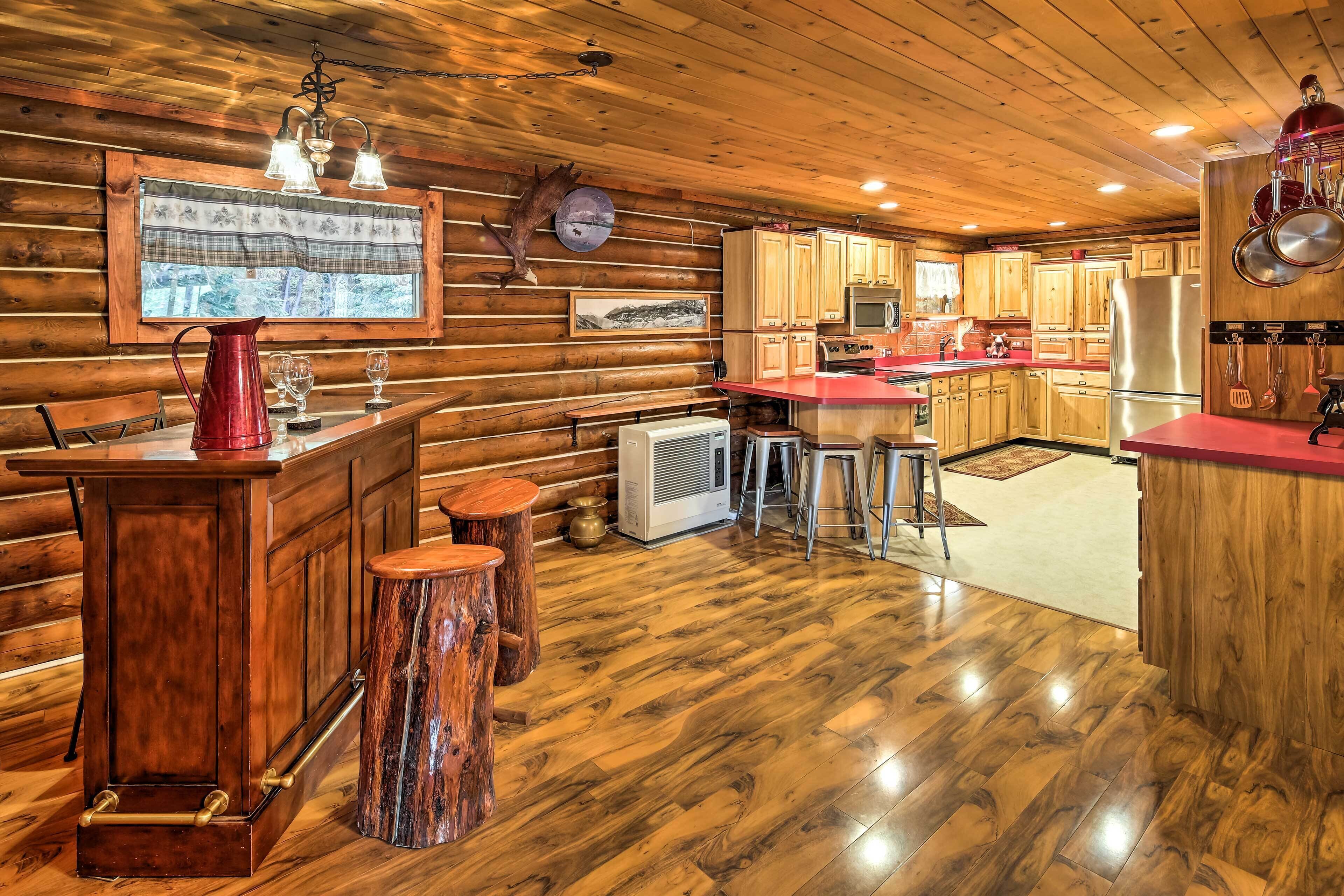 House (3 Bedrooms) | Interior