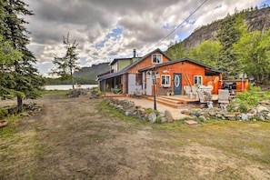 House (3 Bedrooms) | Interior - 'lodge 88' - Steps to Weiner Lake w/ Dock & Boat! (Sutton)