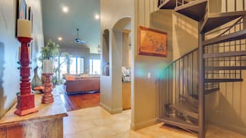 Apartment (3 Bedrooms) | Interior