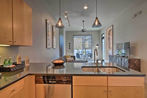 Urban Escape in Sola w/ Private Patio!