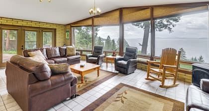 Flathead Lake Views: Scenic & Spacious Retreat!