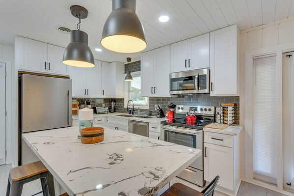 House (3 Bedrooms) | Interior