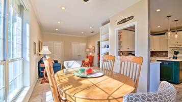 Nhà (3 Bedrooms) | Nội thất