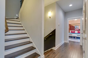 Interior - Sleep 22*Townhome Duo! Game room/rooftops! (Nashville)