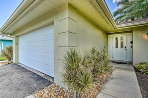 Interior - Charming Naples Home w/ Patio ~ 5 Mi to Beach (Naples)