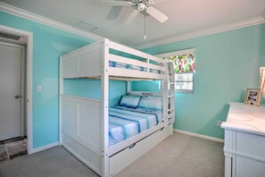 House (3 Bedrooms) | Interior - Charming Naples Home w/ Patio ~ 5 Mi to Beach (Naples)