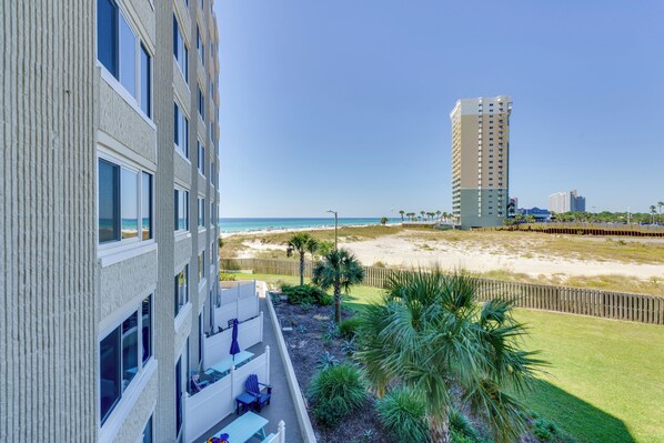 Interior - Panama City Beach Condo w/ Resort Amenities! (Panama City Beach)