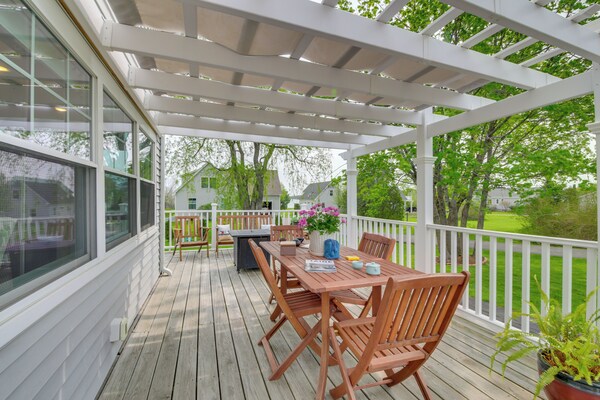 Rockland Home W/ Deck 5 Mins To Historic Downtown! - Vinalhaven