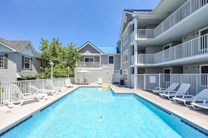 Apartment (3 Bedrooms) | Interior - Walk to Shore! Family Condo w/ Pool in Ocean City (Ocean City)