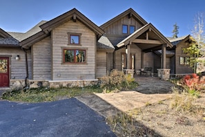 House (5 Bedrooms) | Interior - Breck Mtn Home w/ Hot Tub & Game Room! (Breckenridge)