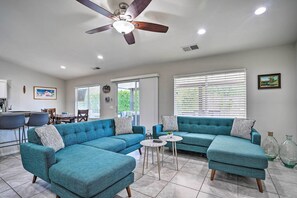 House (4 Bedrooms) | Interior