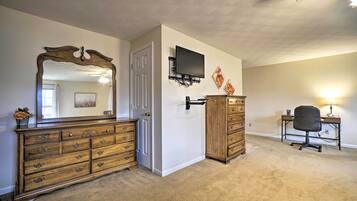 Apartment (0 Bedroom) | Interior