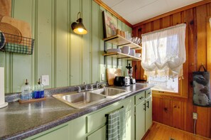 單棟房屋 (4 Bedrooms) | 內部