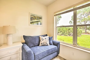 Apartment (2 Bedrooms) | Interior - Cozy Port St Lucie Golf Villa on PGA Course! (Port Saint Lucie)