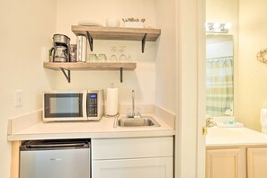 Apartment (2 Bedrooms) | Interior - Cozy Port St Lucie Golf Villa on PGA Course! (Port Saint Lucie)