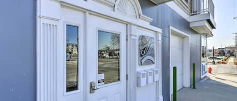 Apartment (1 Bedroom) | Interior