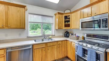 Rumah (3 Bedrooms) | Interior