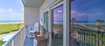 Sunny Oceanfront Condo on South Padre Island Beach