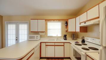 Apartment (2 Bedrooms) | Interior