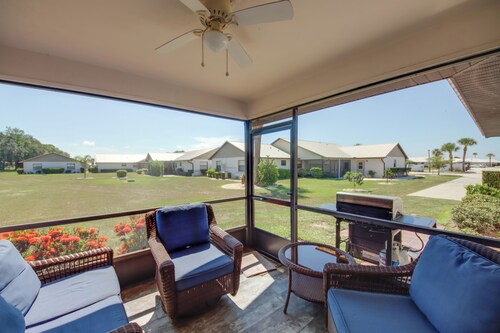 Screened Porch + Pool Access: Cozy Sebring Condo