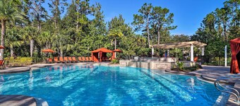 Near Golf & Shopping: Davenport Home w/ Yard
