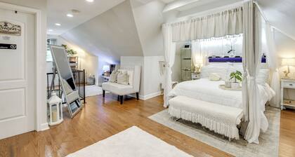 Outdoor Pool: Family Retreat - 6 Mi to Dtwn!