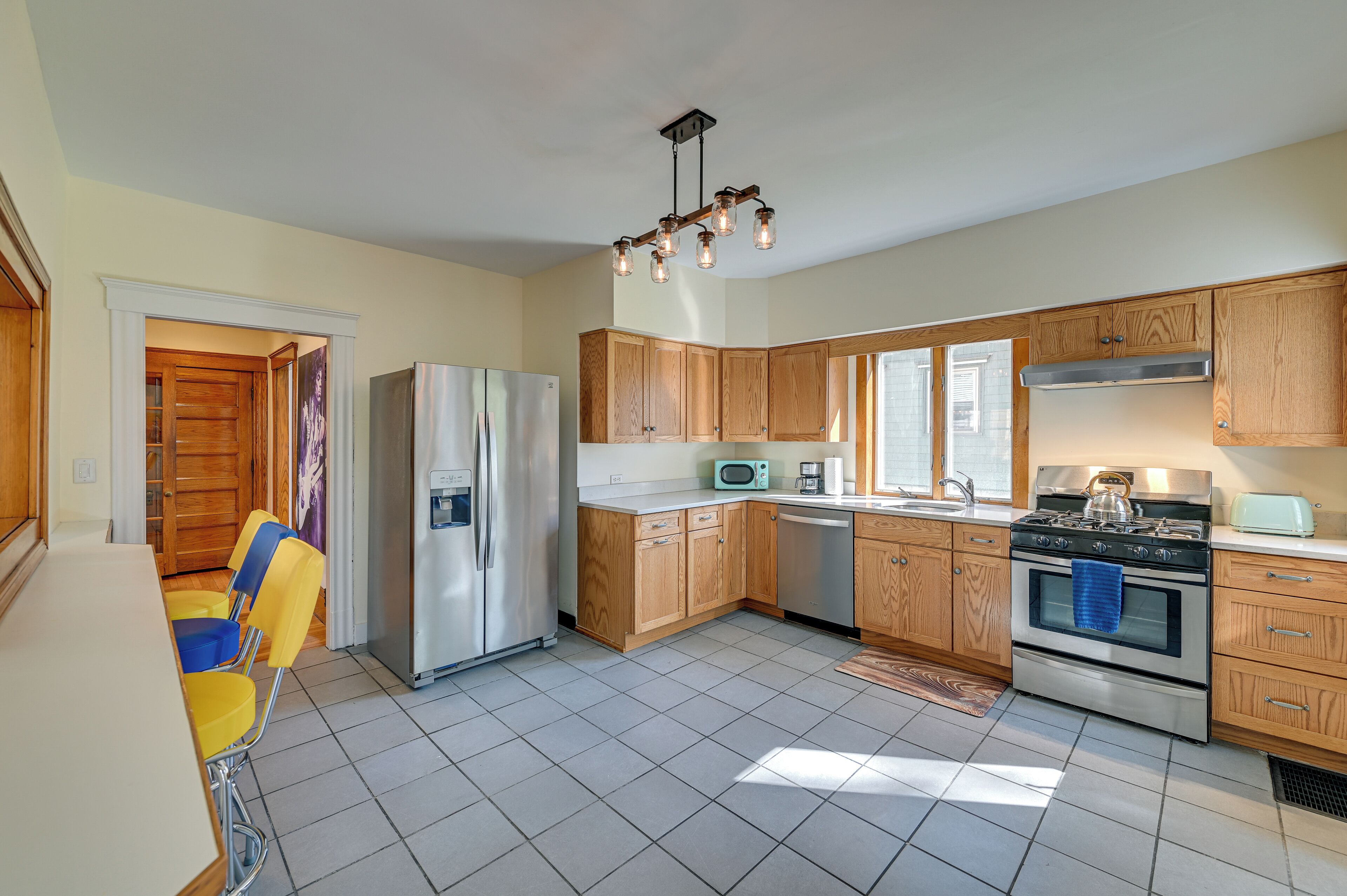 House (5 Bedrooms) | Interior