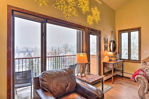 Near Chairlift: Breck Condo At Base of Peak 9!