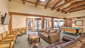 Apartment (0 Bedroom) | Interior