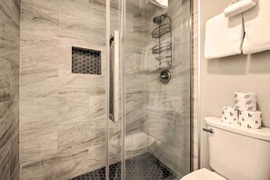 Interior - Cozy Studio w/ Balcony, Walk to Brian Head Resort! (Brian Head)
