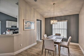 Hus (3 Bedrooms) | Innvendig