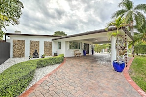 House (4 Bedrooms) | Interior - Elegant Miami Home w/ Private Tropical Oasis! (Miami)