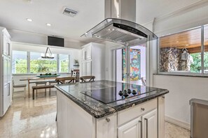 Hus (4 Bedrooms) | Innvendig