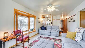 Cottage (3 Bedrooms) | Interior