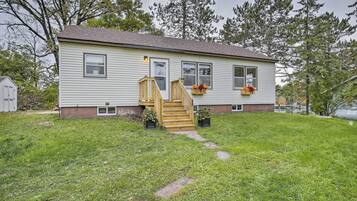 Cottage (3 Bedrooms) | Interior