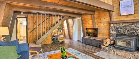 Cottage (2 Bedrooms) | Front of property