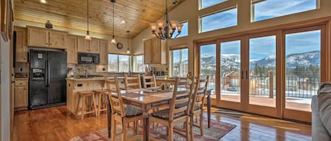 House (3 Bedrooms) | Front of property