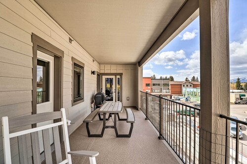 Cozy Columbia Falls Condo w/ Private Balcony!