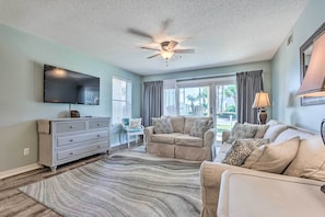 Apartment (2 Bedrooms) | Interior - Charming Miramar Beach Condo w/ Resort Perks! (Miramar Beach)
