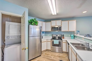 Apartment (2 Bedrooms) | Interior - Charming Miramar Beach Condo w/ Resort Perks! (Miramar Beach)