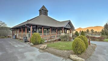 Apartment (4 Bedrooms) | Innenbereich