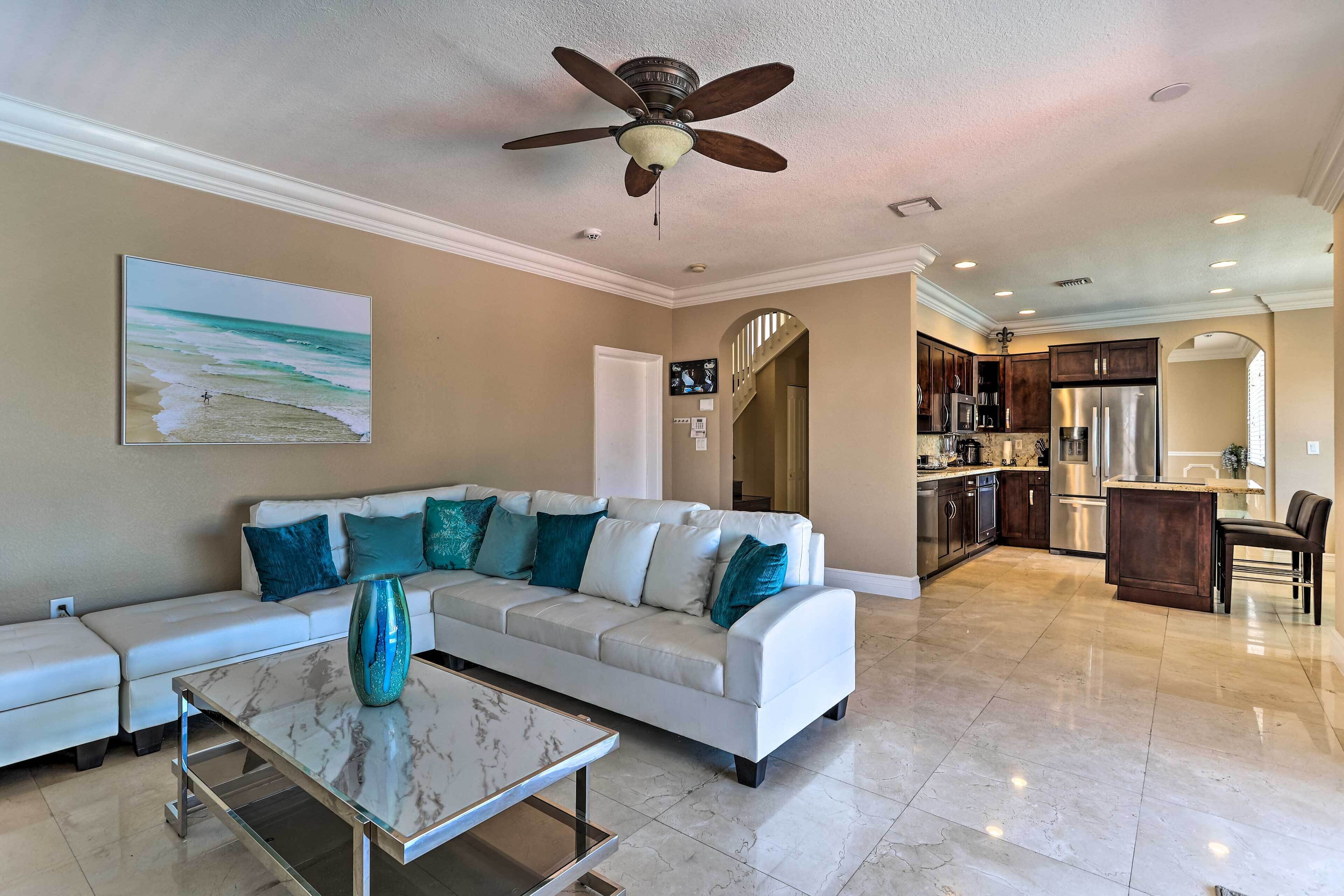 House (4 Bedrooms) | Interior