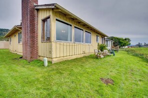 Cottage (2 Bedrooms) | Interior