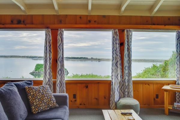 Cottage (2 Bedrooms) | Interior