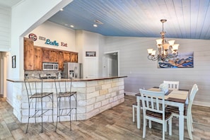 Cottage (3 Bedrooms) | Interior