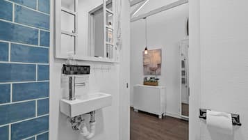 Apartment (0 Bedroom) | Interior