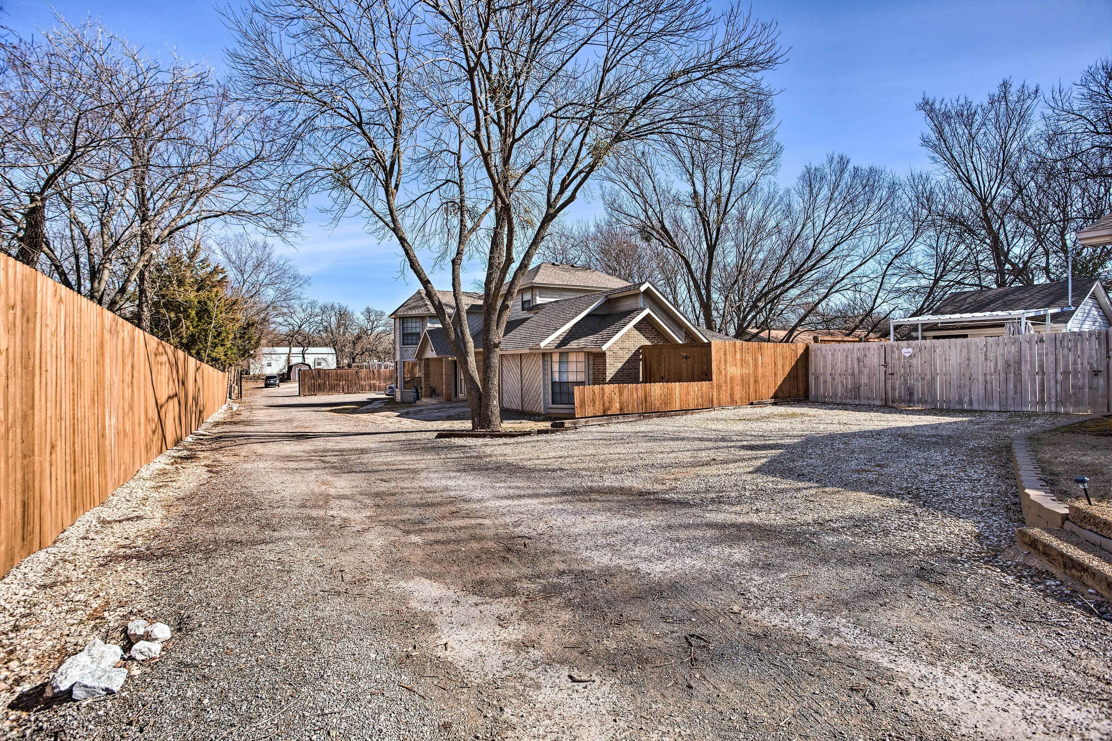 Apartment (0 Bedroom) | Interior