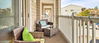 Ocean City Beach Condo w/ Private Balconies!